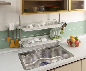 洗面台や台所、排水口のニオイやヌメリの原因とは？時短でできるおすすめ洗浄法