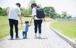 蚊取り用品は子供にも安全に使える？含まれている成分や使用するときの注意点を紹介