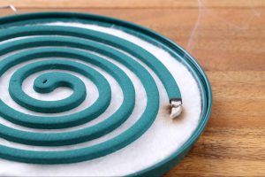 蚊取り線香を効果的に活用するには？シーンごとの使用方法について解説