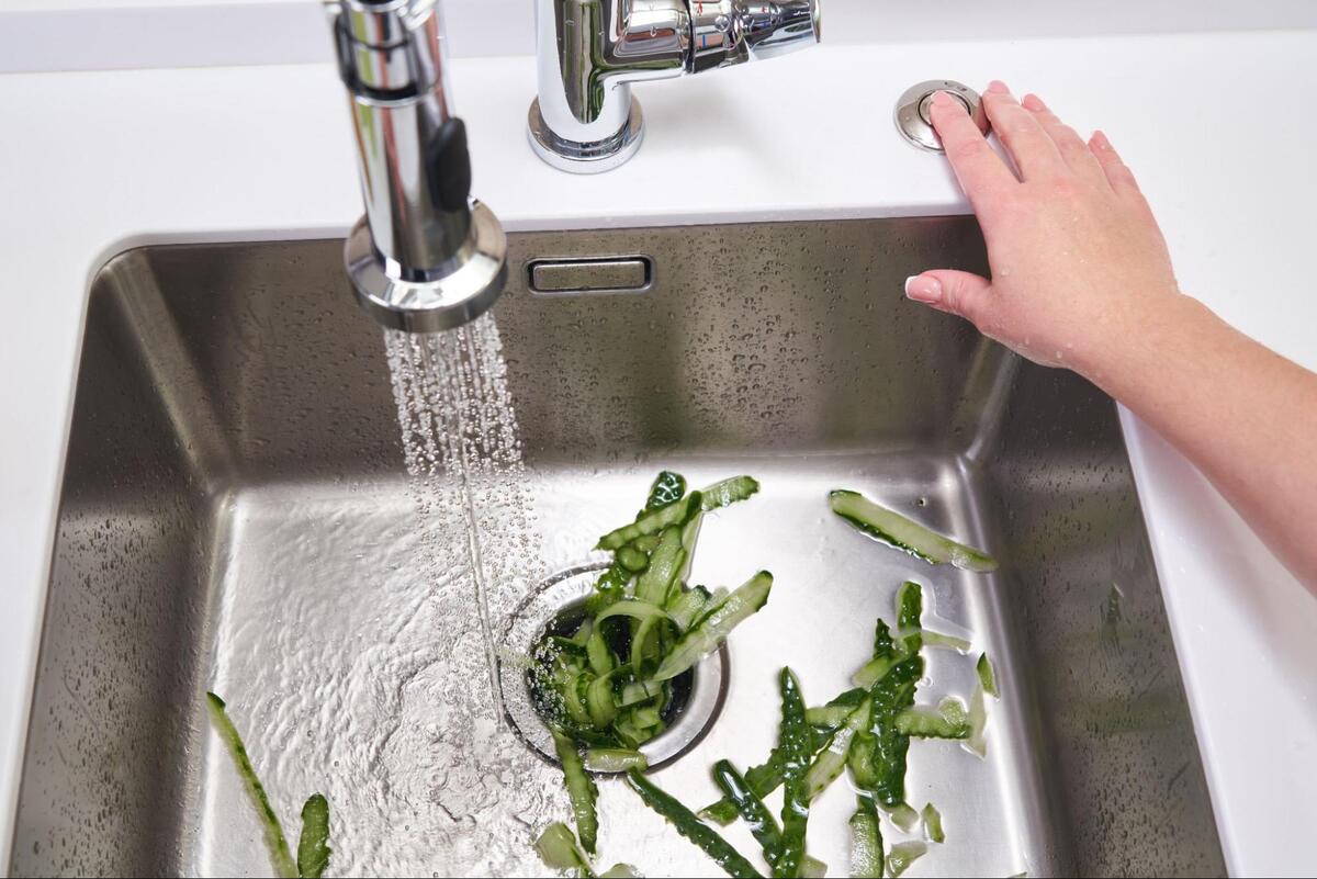 排水口 臭い