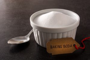 食用重曹と掃除用重曹の違いは？効果的な使い方や使用する際の注意点を解説