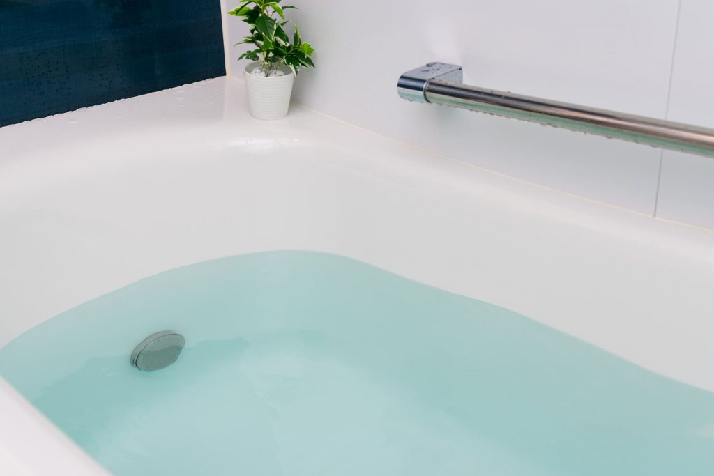 おふろのお湯は何日で交換する？お湯を替えない場合の節約効果