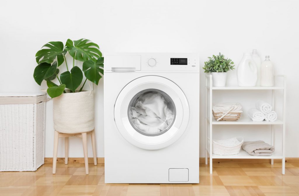 洗濯にふろ水を使っても大丈夫？残り湯を有効活用するテクニックを解説
