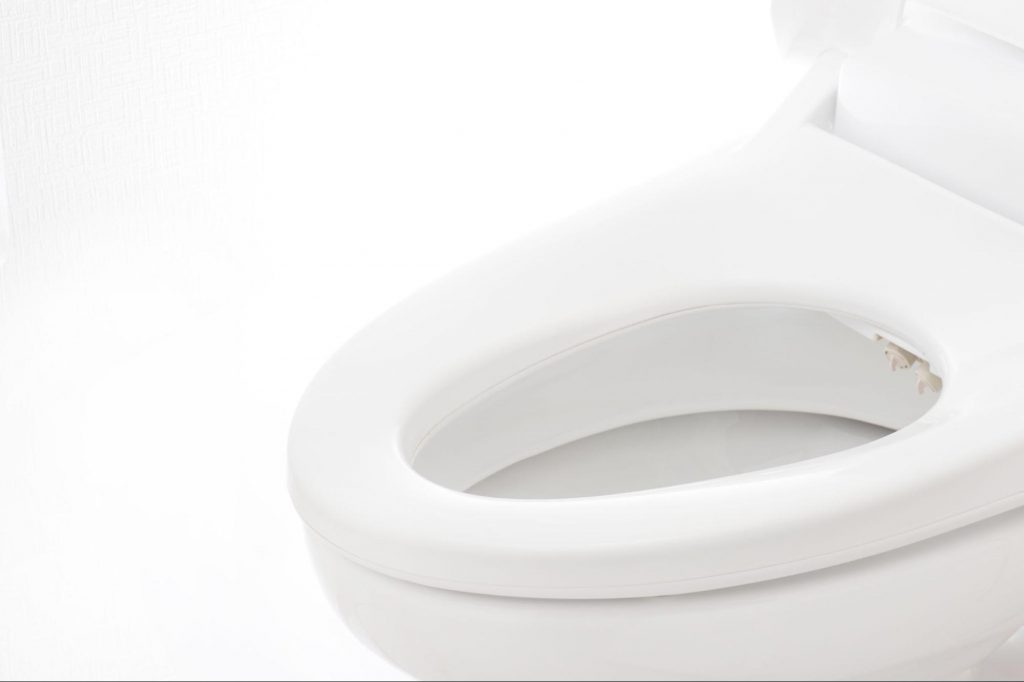 トイレ掃除しないとどうなる？掃除の頻度や負担を減らすコツ