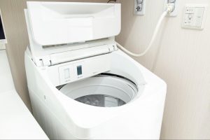 洗濯機の掃除のやり方を紹介！汚れの原因や効率よく落とす方法も
